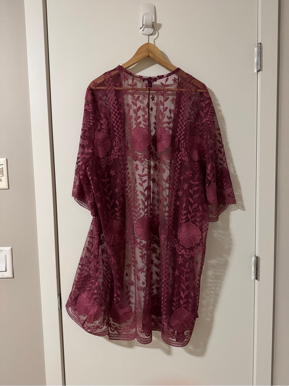 Torrid Lace Sheer Kimono Robe - Picture 2 of 3